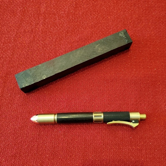 Specialty Revolver Action Ink Pen - Picture 3 of 4